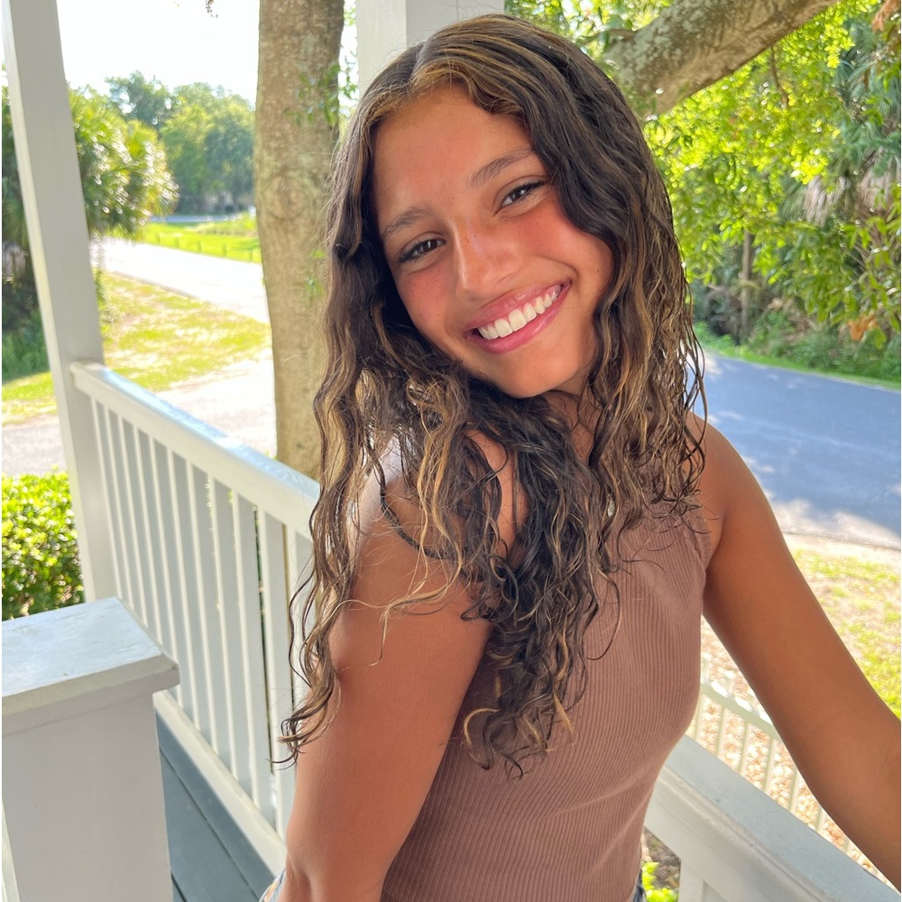 Meet your Posher, Alyssa